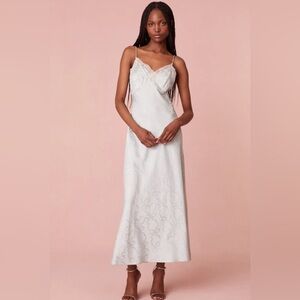 LOVESHACKFANCY
“Manuela” Bow Silk-Blend Slipdress
